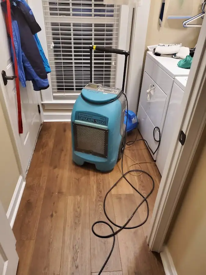 Commercial dehumidifier deployed for Crawl Space Restoration in Country Club Hills